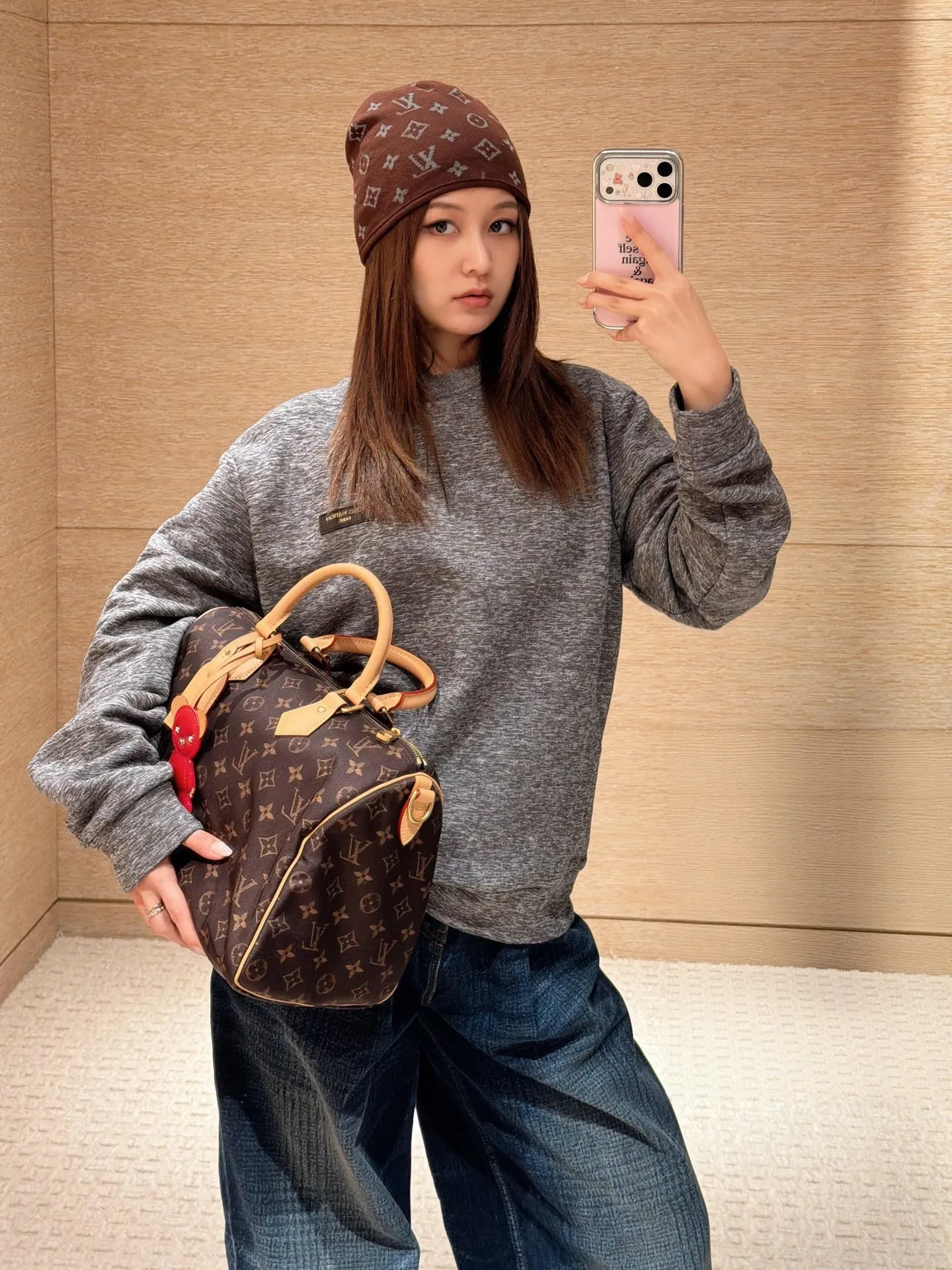 Louis Vuitton/Louis Vuitton Gray all-over reflective printed crew neck sweatshirt